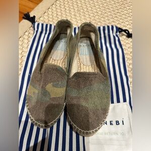 Manebi camo espadrilles size 35
